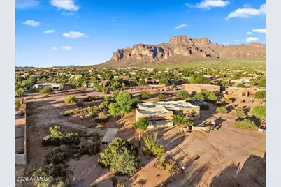 5486 E 6th Avenue, Apache Junction, AZ 85119 - Photo 3