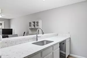18714 N 93rd Dr, Peoria, AZ 85382 - Photo 7