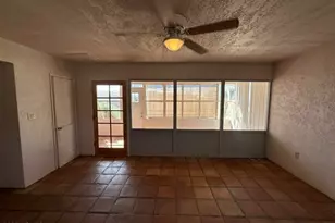 9443 N 4th Ave, Phoenix, AZ 85021 - Photo 11