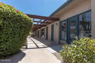 4354 N 82nd St, Scottsdale, AZ 85251 - Photo 11