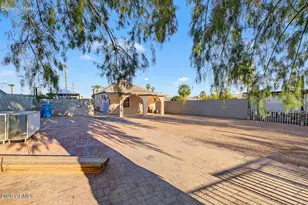 1613 S 4th St, Phoenix, AZ 85004 - Photo 1