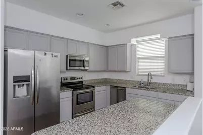 1828 N 77th Glen, Phoenix, AZ 85035 - Photo 9