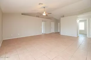 2326 E Devon Ct, Gilbert, AZ 85296 - Photo 3