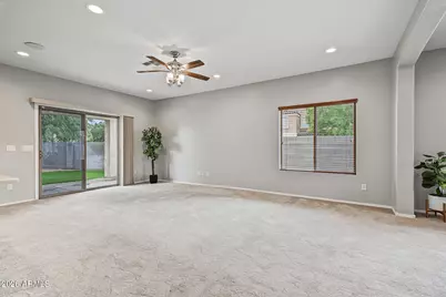 39279 N Jay Circle, San Tan Valley, AZ 85140 - Photo 5