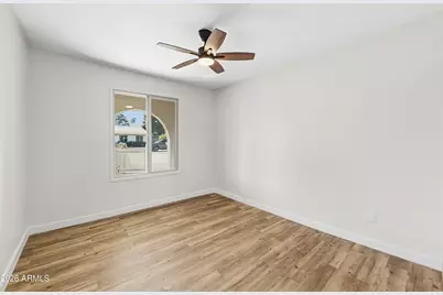 17623 N 30th Avenue, Phoenix, AZ 85053 - Photo 11