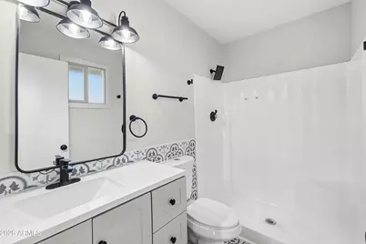 17623 N 30th Avenue, Phoenix, AZ 85053 - Photo 13