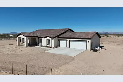 1041 N 371st Lane, Tonopah, AZ 85354 - Photo 3