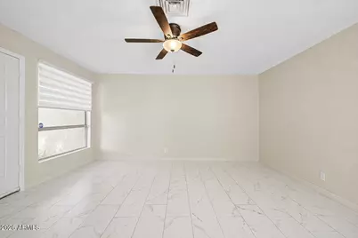 8161 N 107th Avenue #109, Peoria, AZ 85345 - Photo 9