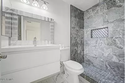 8161 N 107th Avenue #109, Peoria, AZ 85345 - Photo 19