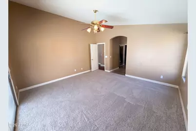 11787 S 174th Avenue, Goodyear, AZ 85338 - Photo 17
