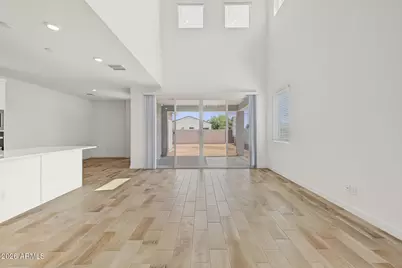 2329 N 29th Street, Phoenix, AZ 85008 - Photo 5