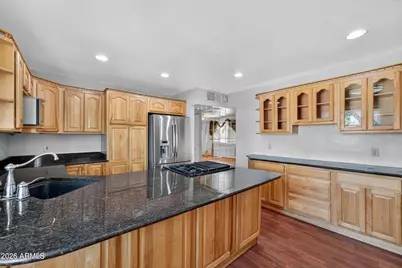 1114 E Orchid Lane, Phoenix, AZ 85020 - Photo 5