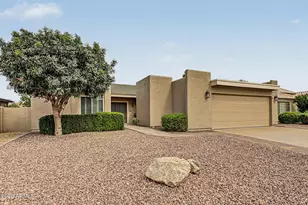 10410 E East Dr, Sun Lakes, AZ 85248 - Photo 1