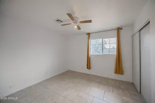 3015 N 43rd Ln, Phoenix, AZ 85031 - Photo 19