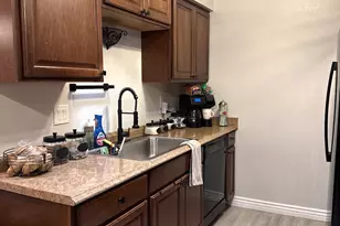 99 N Cooper Rd, Chandler, AZ 85225 - Photo 5