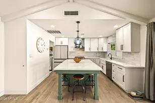 4942 E Wethersfield Rd, Scottsdale, AZ 85254 - Photo 9