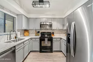 15095 N Thompson Peak Pkwy, Scottsdale, AZ 85260 - Photo 11