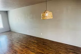 3708 W Berridge Ln, Phoenix, AZ 85019 - Photo 9
