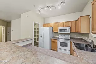 18250 N 32nd St, Phoenix, AZ 85032 - Photo 7