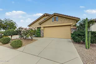 241 W Summit Cir, San Tan Valley, AZ 85143 - Photo 3