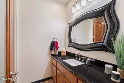 1702 E Myrna Lane, Tempe, AZ 85284 - Photo 29