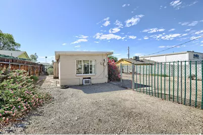 1212 E Winter Drive, Phoenix, AZ 85020 - Photo 13