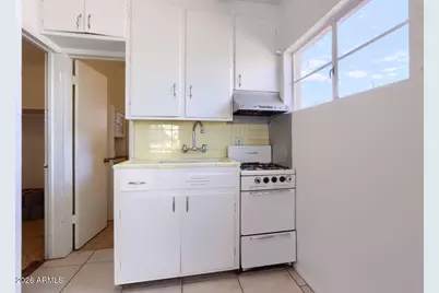 1212 E Winter Drive, Phoenix, AZ 85020 - Photo 9