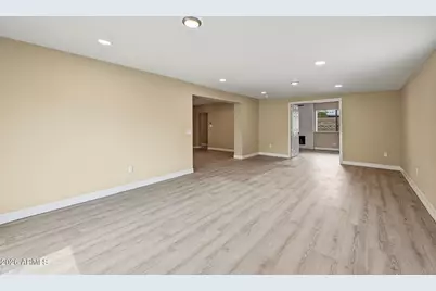 7719 N 17th Avenue, Phoenix, AZ 85021 - Photo 5
