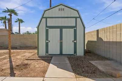2210 N Mitchell Street, Phoenix, AZ 85006 - Photo 27