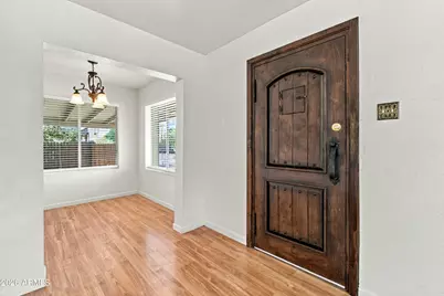 2210 N Mitchell Street, Phoenix, AZ 85006 - Photo 9