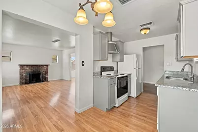 2210 N Mitchell Street, Phoenix, AZ 85006 - Photo 5