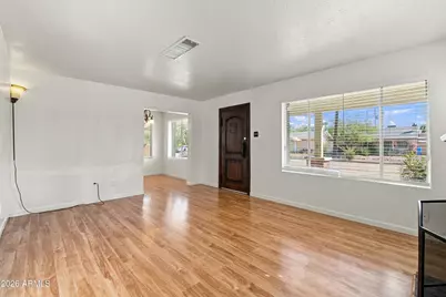 2210 N Mitchell Street, Phoenix, AZ 85006 - Photo 13