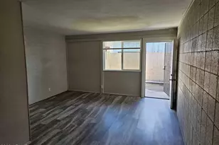 2016 W Cactus Rd, Phoenix, AZ 85029 - Photo 7