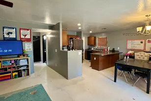 21073 N Grantham Rd, Maricopa, AZ 85138 - Photo 23
