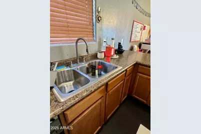 21073 N Grantham Road, Maricopa, AZ 85138 - Photo 15