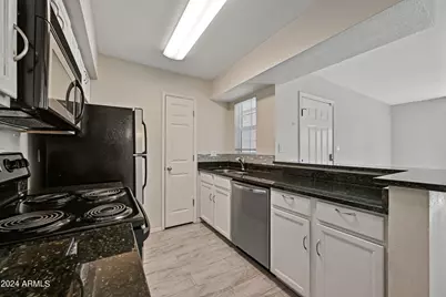 2625 E Indian School Road #Unit 225, Phoenix, AZ 85016 - Photo 9