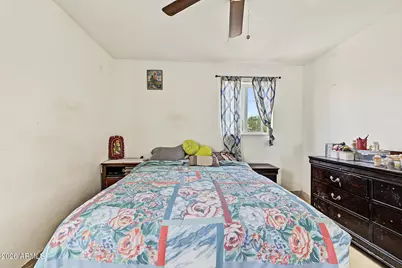 3402 W Solano Drive S, Phoenix, AZ 85017 - Photo 17