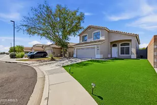 1258 S Heritage Dr, Gilbert, AZ 85296 - Photo 3