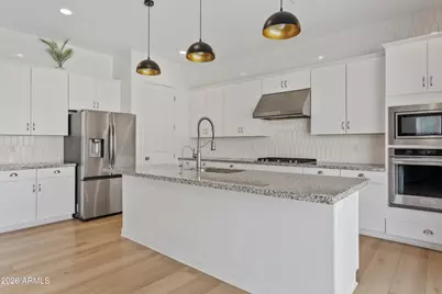 10204 E Thunderbolt Avenue, Mesa, AZ 85212 - Photo 5