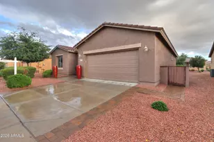 42693 W King Fisher Dr, Maricopa, AZ 85138 - Photo 3