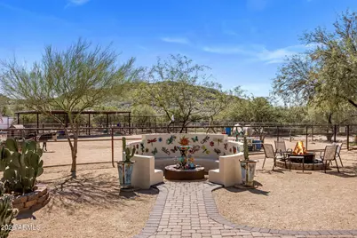 1113 E Johnson Road, New River, AZ 85087 - Photo 37