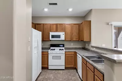 44 S Greenfield Road #19, Mesa, AZ 85206 - Photo 9