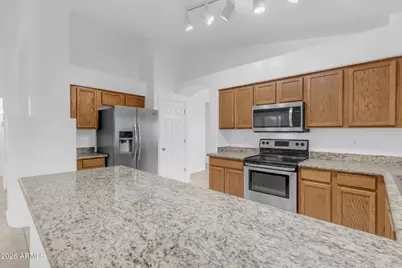 25883 W Gibson Lane, Buckeye, AZ 85326 - Photo 23