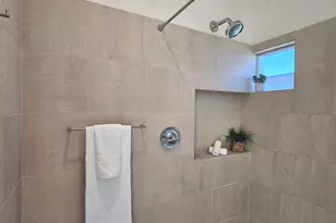 5568 N 12th St, Phoenix, AZ 85014 - Photo 23