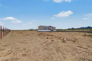 43415 W Thomas Rd, Tonopah, AZ 85354 - Photo 3