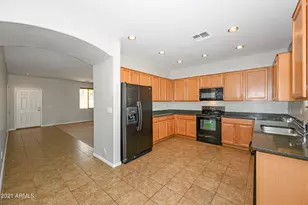 28450 N Castle Rock Dr, San Tan Valley, AZ 85143 - Photo 7