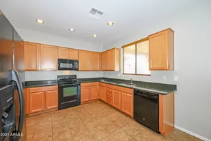 28450 N Castle Rock Dr, San Tan Valley, AZ 85143 - Photo 5