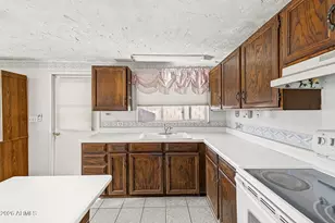 543 N Ironwood Dr, Apache Junction, AZ 85120 - Photo 17