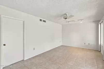 10320 W Brookside Drive, Sun City, AZ 85351 - Photo 23
