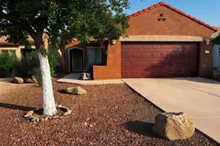 8466 S Mountain Air Ln, Gold Canyon, AZ 85118 - Photo 3